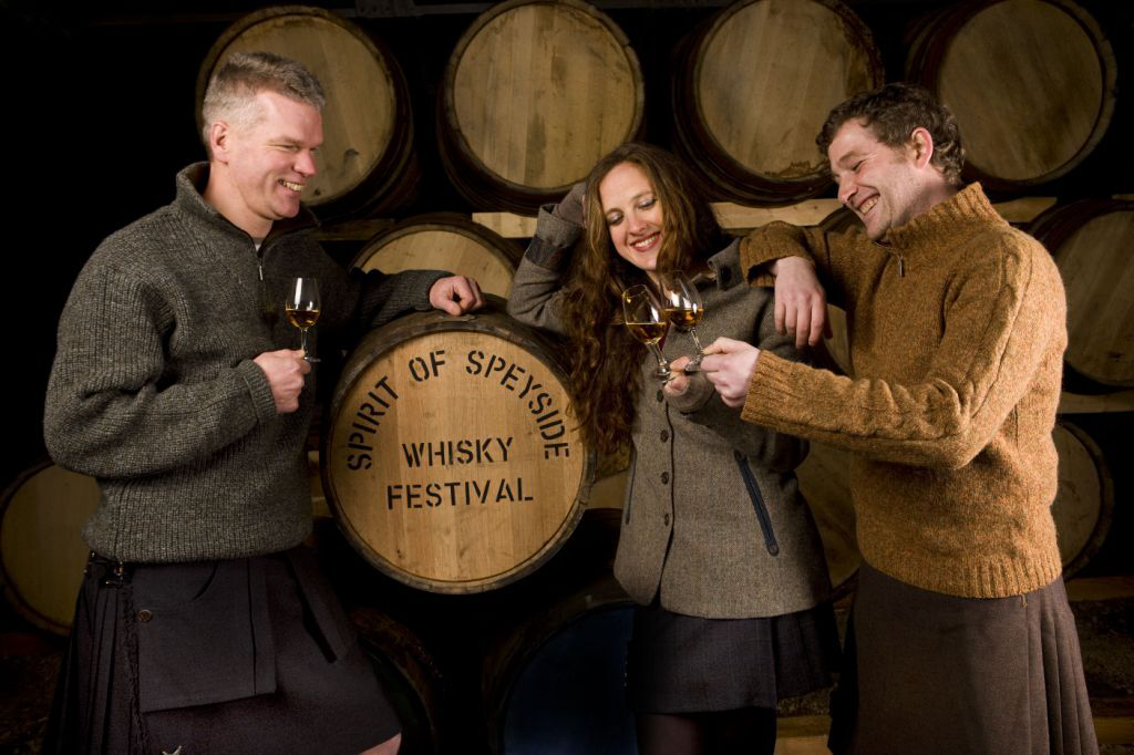 Фестиваль виски в Шотландии пройдёт с 30 апреля по 5 мая 2025 года (Spirit of Speyside Whisky Festival) в Спейсайде
